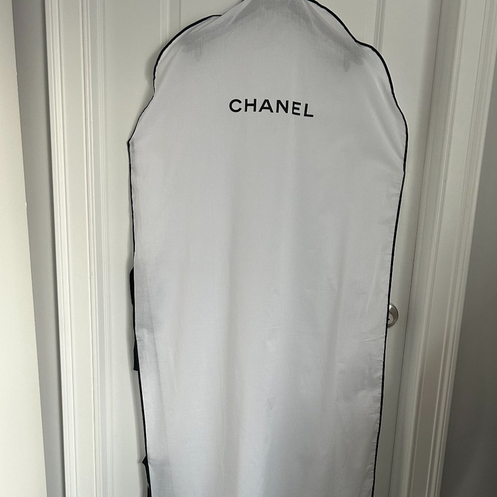 Authentic CHANEL Fabric Dust Bag - Premium Protection for Your Luxuries